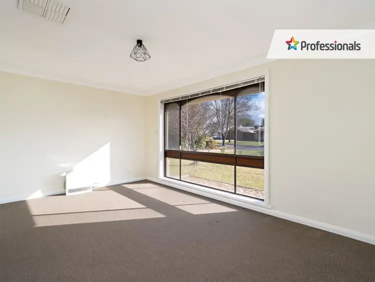 Second view of Homely house listing, 58 Jasmin Crescent, Lake Albert NSW 2650