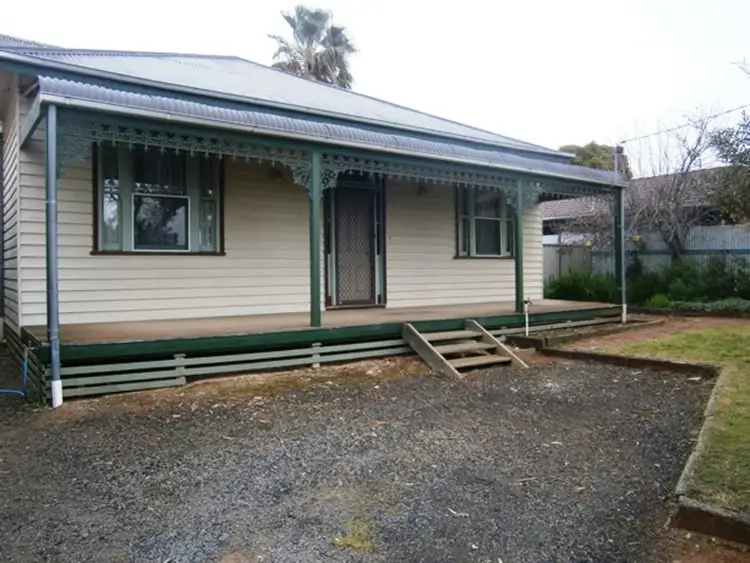 24 Gray Street