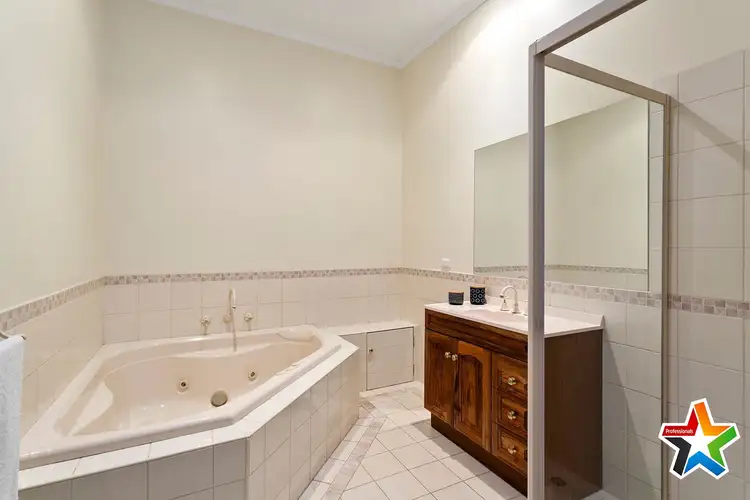 Sixth view of Homely house listing, 11 Taurus Court, Lilydale VIC 3140