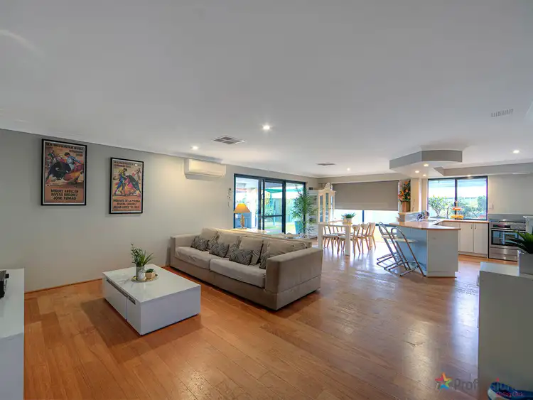 Sixth view of Homely house listing, 15 Regency Ramble, Wattle Grove WA 6107