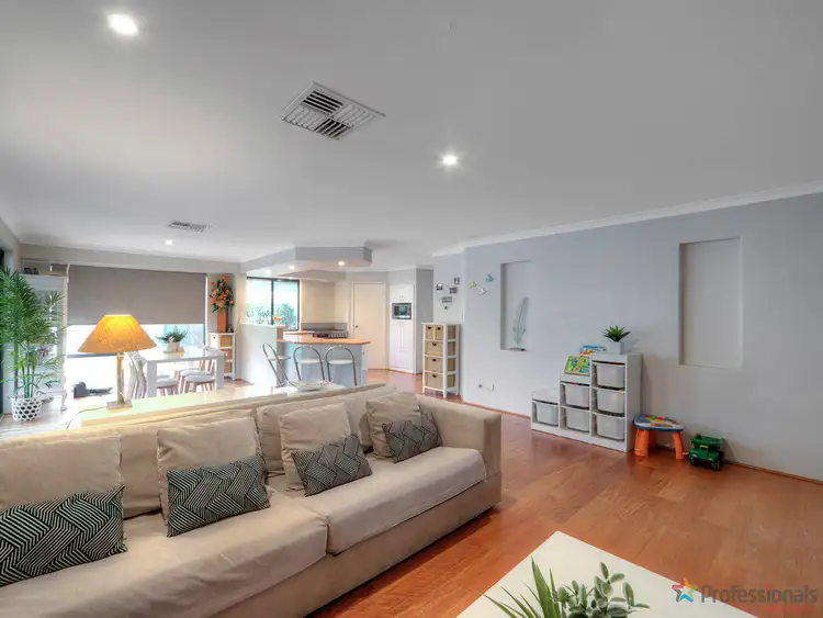 Seventh view of Homely house listing, 15 Regency Ramble, Wattle Grove WA 6107