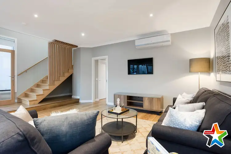 Third view of Homely house listing, 2/71 Hull Road, Croydon VIC 3136