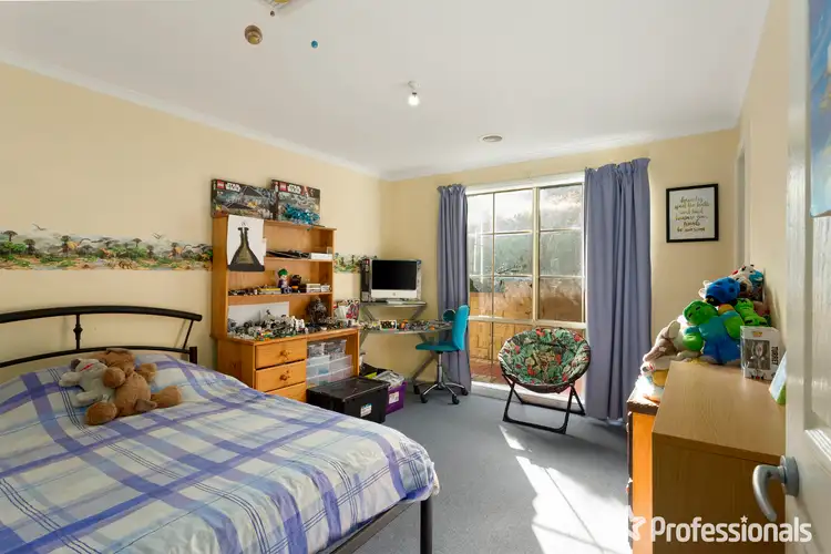 Fifth view of Homely house listing, 24 Aspera Way, Kangaroo Flat VIC 3555