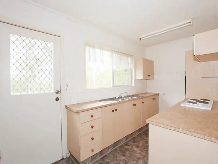 Fifth view of Homely house listing, 10 Glen Nathan Court, Mount Nathan QLD 4211