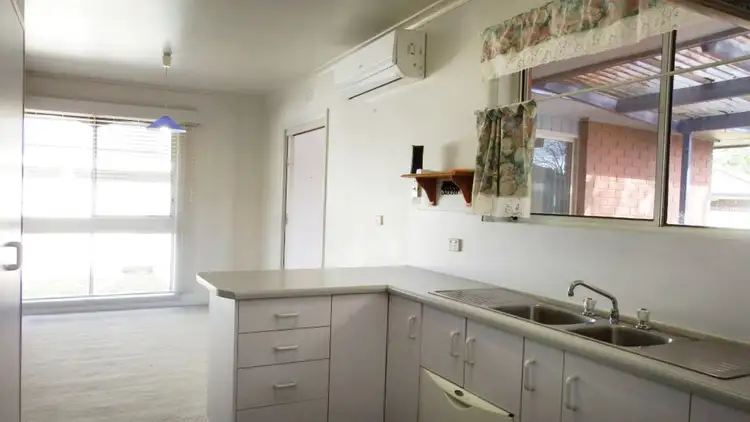 Fifth view of Homely house listing, 4 Albert Street, Mooroopna VIC 3629