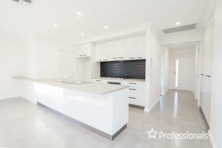 Third view of Homely house listing, 31 Springfield Drive, Mildura VIC 3500