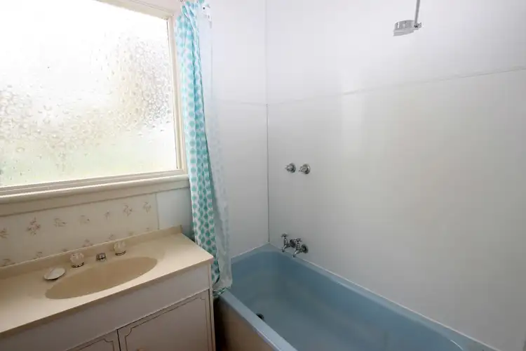 Sixth view of Homely house listing, 20 Waters Street, Maryborough VIC 3465