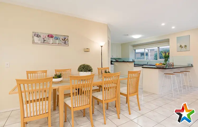 Fifth view of Homely house listing, 11 St Andrews Close, Croydon VIC 3136