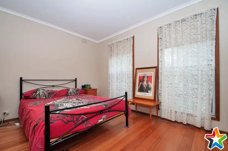 Fifth view of Homely house listing, 26 Erskine Ridge, Mooroolbark VIC 3138