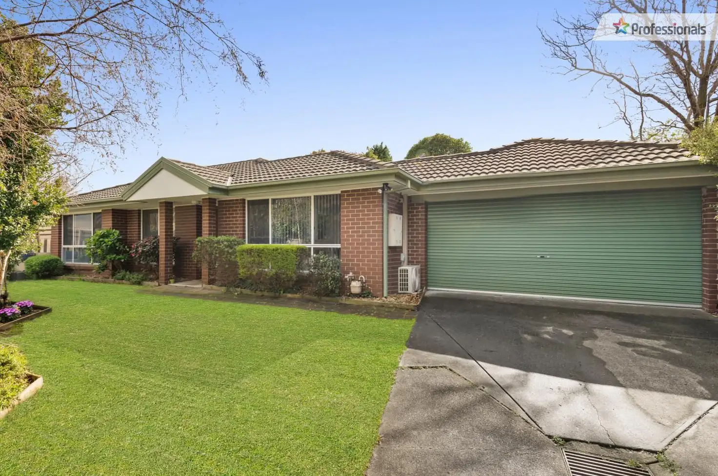 Main view of Homely unit listing, 2/21 Patterson Street, Bayswater VIC 3153