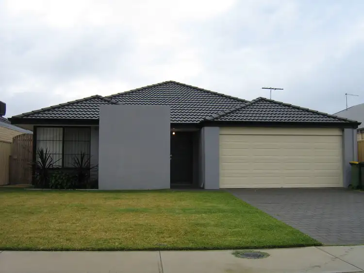 11 Yabera Road, Forrestfield WA 6058