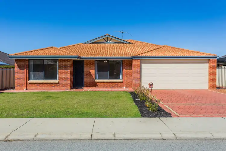 Main view of Homely house listing, 25 MICA MEWS, Wattle Grove WA 6107