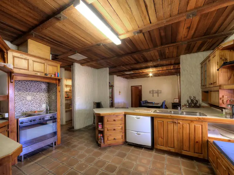1555 Doconing Road, Beechina WA 6556