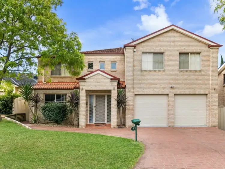 6 Streeton Place, Casula NSW 2170