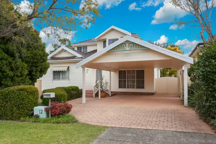 12 Stevens Street, East Hills NSW 2213