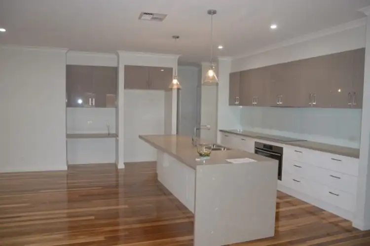 Sixth view of Homely house listing, 10 Lauren Close, Gol Gol NSW 2738