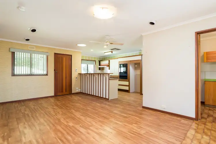 Fourth view of Homely house listing, 12 Elinda Court, Red Cliffs VIC 3496