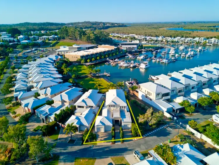 26 Brindabella Close, Coomera Waters QLD 4209