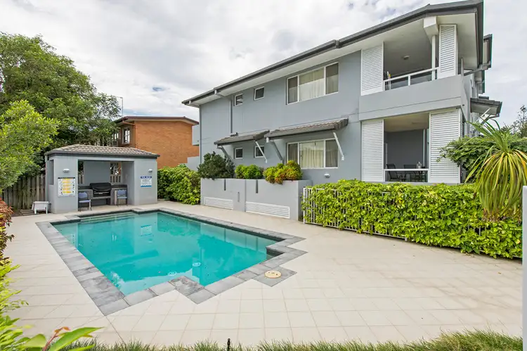 1/15 Clark Street, Biggera Waters QLD 4216