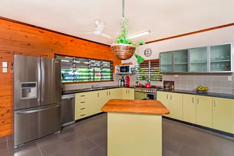 Fifth view of Homely house listing, 10 Volute Close, Trinity Beach QLD 4879