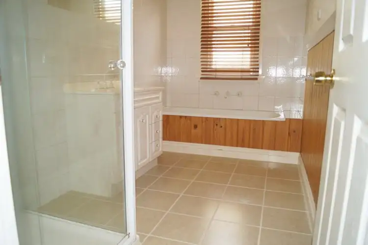 Sixth view of Homely house listing, 5 Somer Avenue, Shepparton VIC 3630
