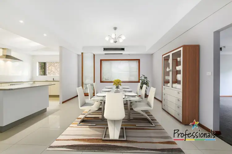 13 Foster Close, West Hoxton NSW 2171