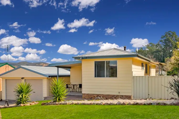 11 Mallon Street, Stroud NSW 2425