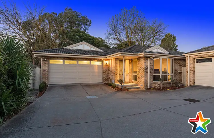 2/73 Cardigan Road, Mooroolbark VIC 3138