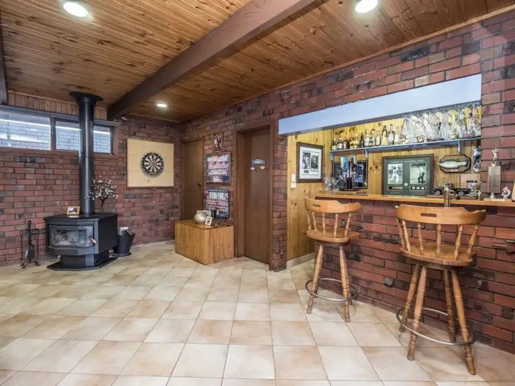 Fifth view of Homely house listing, 5 Young Court, Shepparton VIC 3630