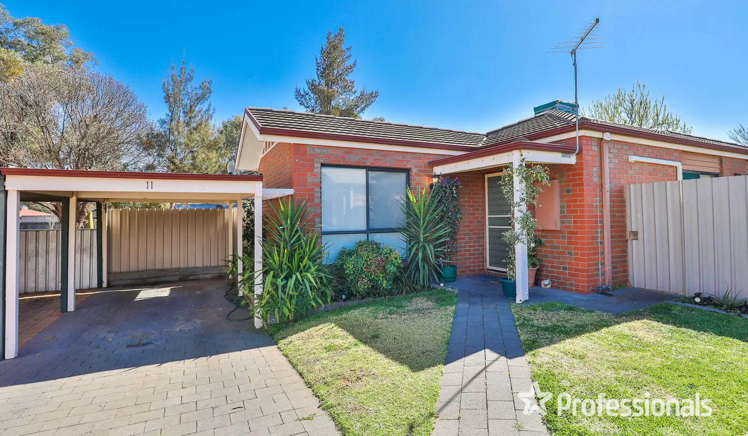 Main view of Homely townhouse listing, Unit 11/290 Ninth Street, Mildura VIC 3500