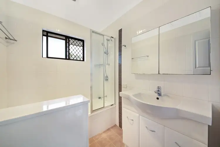 Sixth view of Homely semi-detached listing, 1/11 Caroline Avenue, Southport QLD 4215