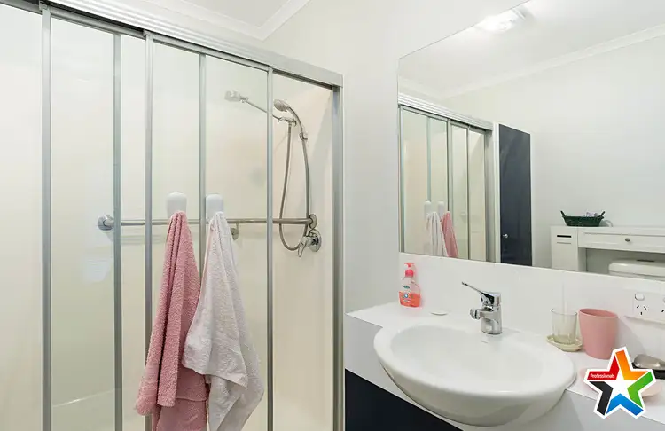 Sixth view of Homely unit listing, 13a Erskine Ridge, Mooroolbark VIC 3138