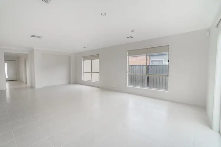 Sixth view of Homely house listing, 38 Montvale Drive, Craigieburn VIC 3064