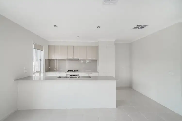 Seventh view of Homely house listing, 38 Montvale Drive, Craigieburn VIC 3064