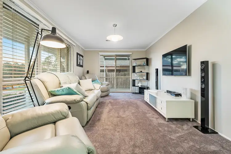 Third view of Homely house listing, 5 Sedgefield Place, Craigieburn VIC 3064