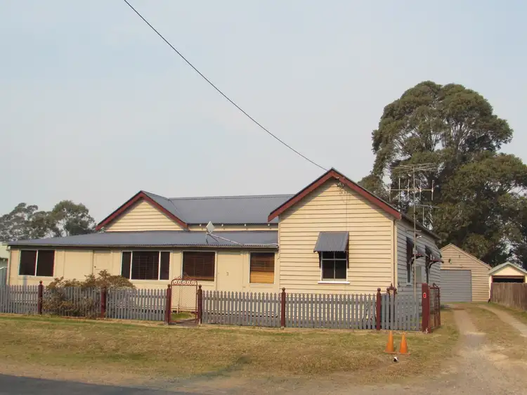3 Bank Street, Cobargo NSW 2550
