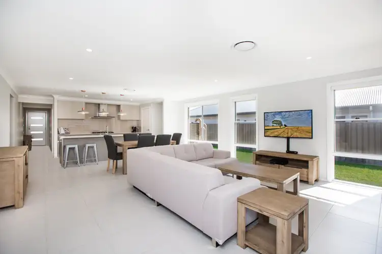 Fifth view of Homely house listing, 9 Ridgmont Circuit, Thornton NSW 2322