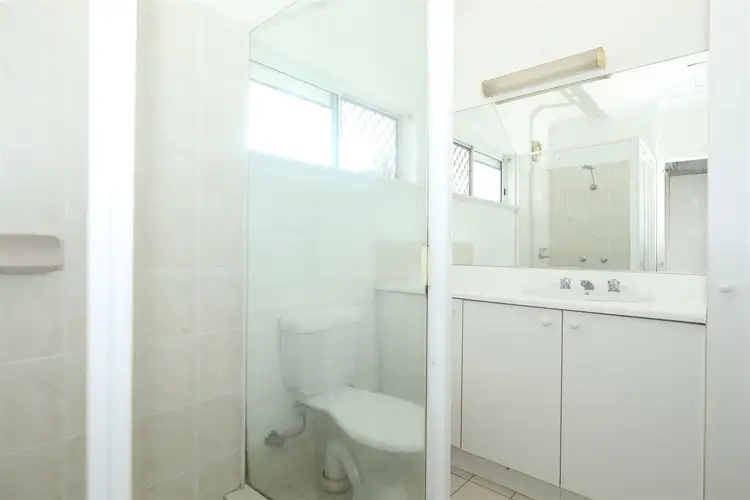 Fifth view of Homely unit listing, 9/6 Chester Court, Manunda QLD 4870