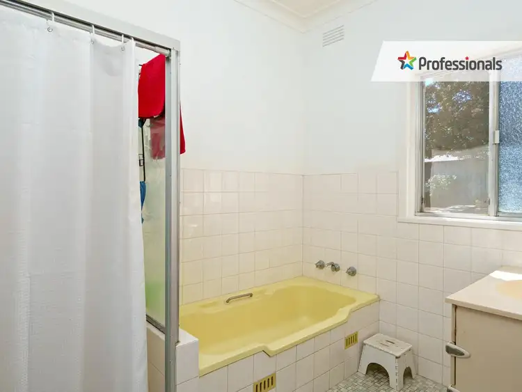 Sixth view of Homely house listing, 16 Waratah Street, Kooringal NSW 2650