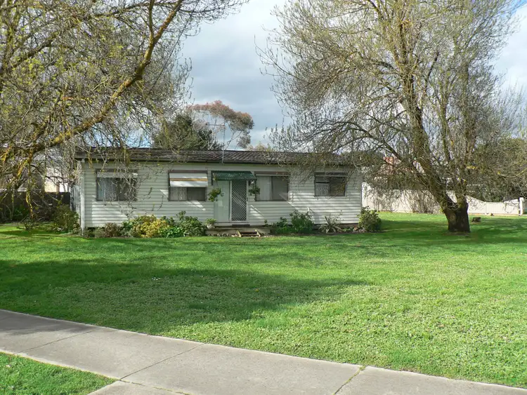 1007 Warrenheip Street, Buninyong VIC 3357