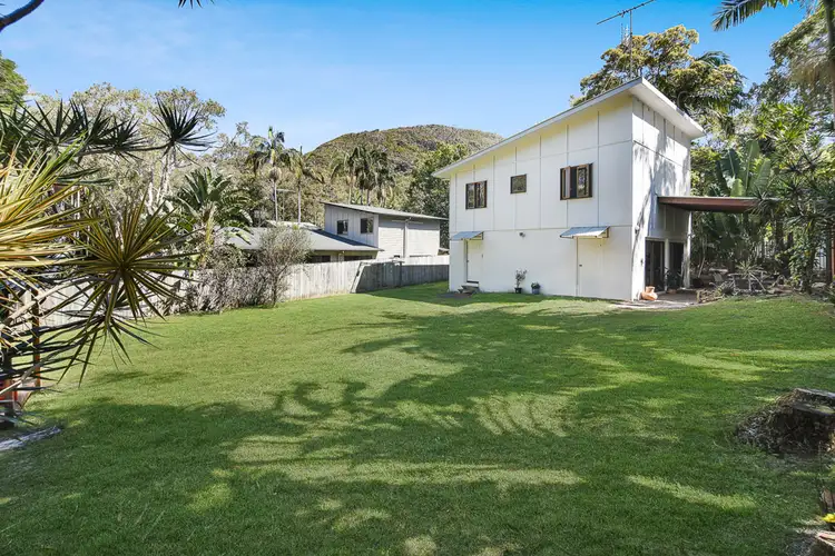 3 Jeenon Street, Mount Coolum QLD 4573
