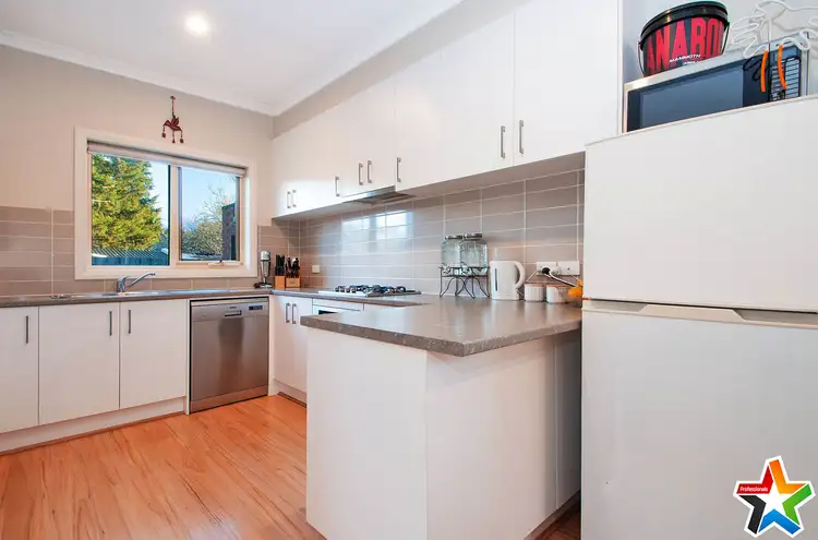 Fourth view of Homely townhouse listing, 2/17 Morelle Court, Mooroolbark VIC 3138