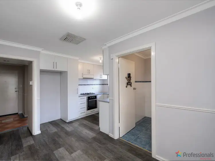 Sixth view of Homely house listing, 8 Dunholme Place, Huntingdale WA 6110