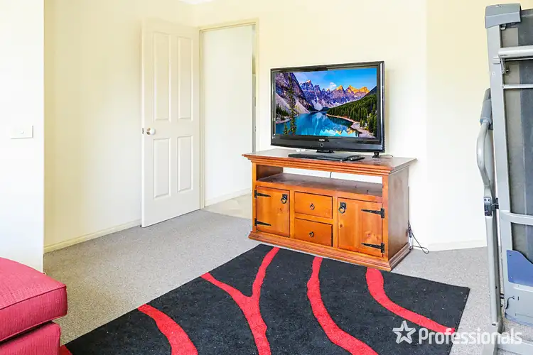 Fifth view of Homely house listing, 6 Liepoldt Rise, Golden Square VIC 3555