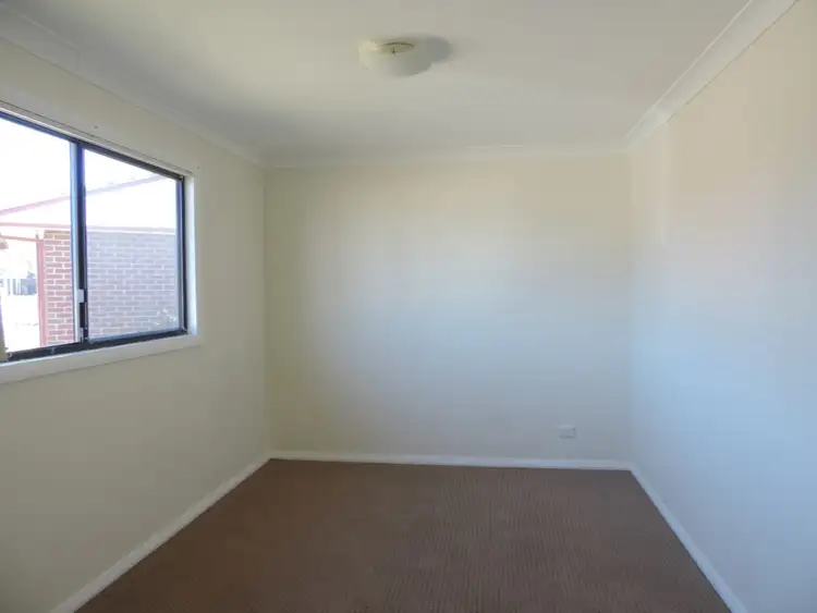 Sixth view of Homely house listing, 4 Caoura Crescent, Goulburn NSW 2580