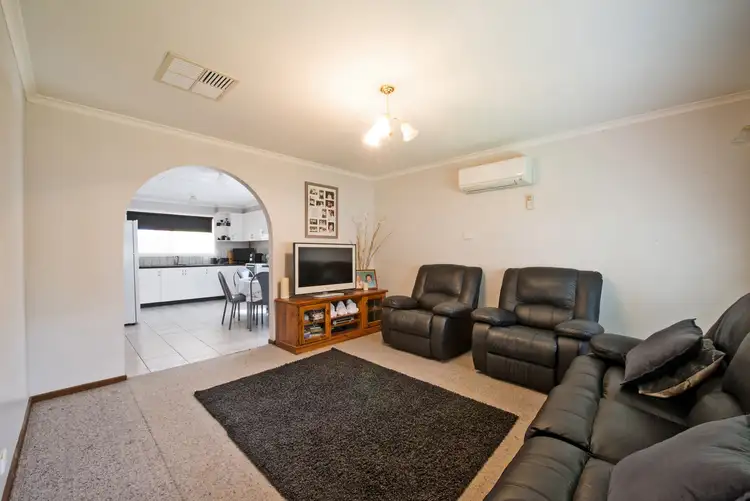 Fifth view of Homely house listing, 20 Domaille Crescent, Swan Hill VIC 3585