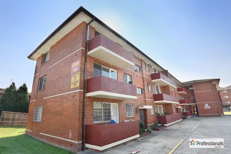 19/192 Sandal Crescent, Carramar NSW 2163