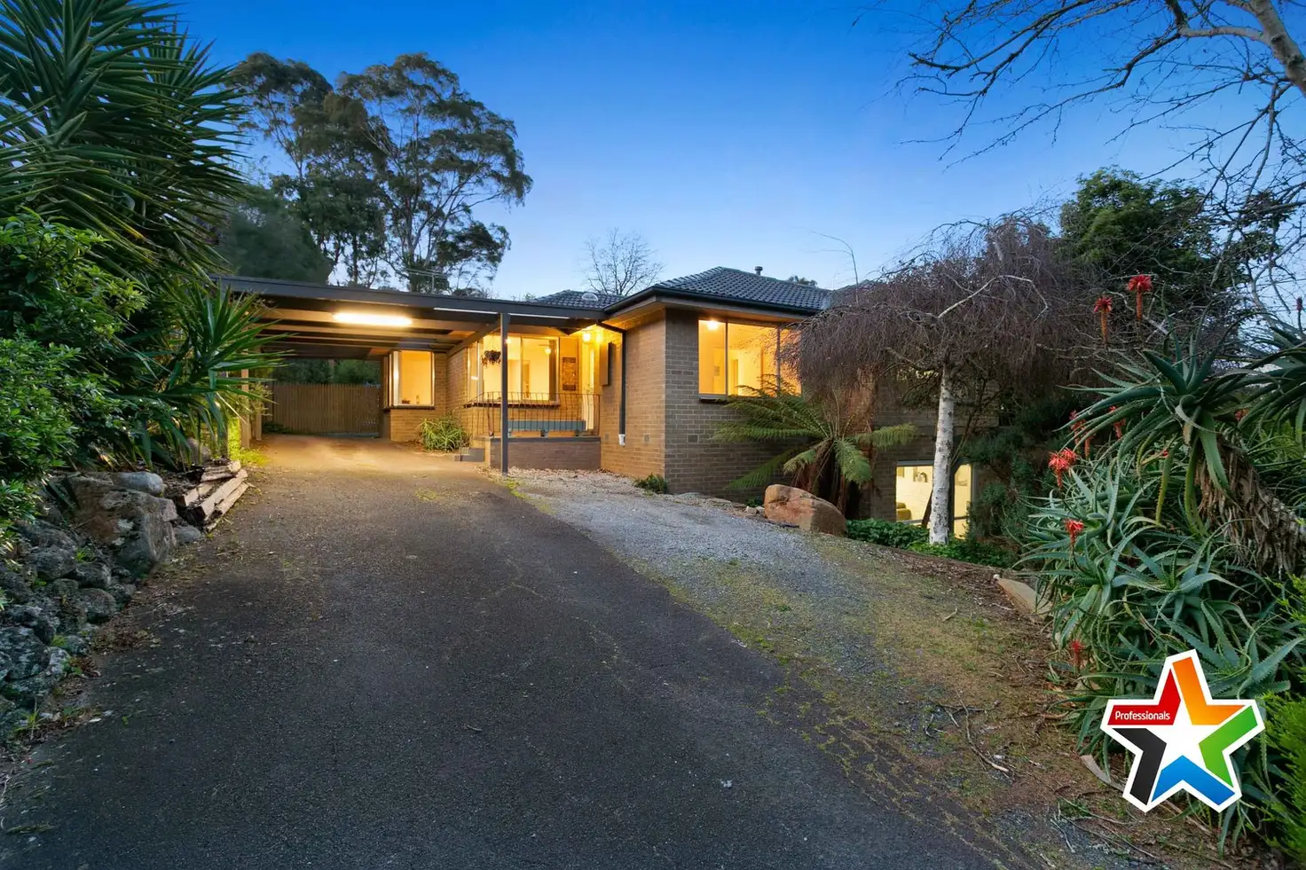 Main view of Homely house listing, 27 Orrong Road, Mooroolbark VIC 3138