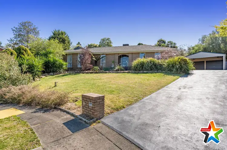 7 Quest Court, Mooroolbark VIC 3138