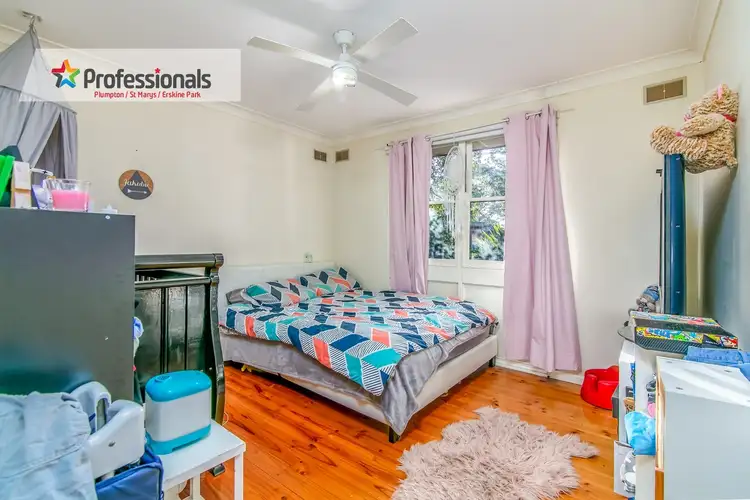 Fifth view of Homely house listing, 68 Mariana Crescent, Lethbridge Park NSW 2770